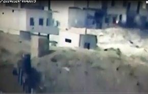 فيديو؛ اصابة مباشرة لآلية للمسلحين بصاروخ موجه عن بعد في سوريا