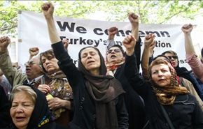 بالصور؛ وقفة احتجاجية للأرمن بإيران ضد جرائم الإرهابيين في سوريا