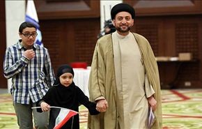 الحكيم يدلي بصوته في الانتخابات باحد مراكز الاقتراع في بغداد