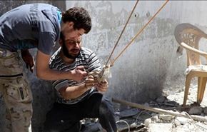 باريس تطرد جزائريا يجند ويرسل فرنسيين للقتال في سوريا