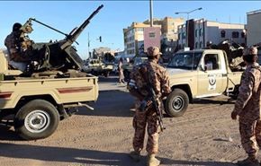 لیبی در مرز خود با مصر خندق می‌کَند