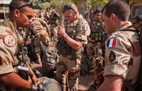 فرنسا تجدد تنظيم انتشارها العسكري في الساحل الإفريقي