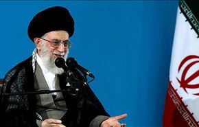 آية الله خامنئي: اميركا لن تستطيع عرقلة تقدم الشعب الايراني
