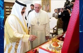 تخریب مساجد و ساخت بزرگترین کلیسا در بحرین