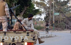 إصابة مقر الحكومة الليبية بصاروخ وحفتر ينجو من الاغتيال