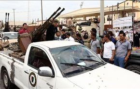 مناوشات بين متظاهرين متخاصمين في العاصمة الليبية
