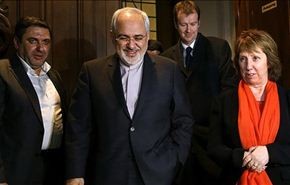 ظريف: بدء صياغة الاتفاق النهائي بين ايران ومجموعة 