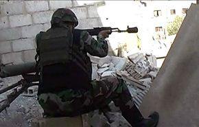 الجيش السوري يستكمل تقدمه بريف ادلب ويقتل عشرات المسلحين