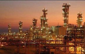 البتروکیماویات تحتل 40 بالمائة من صادرات ایران غیر النفطیة
