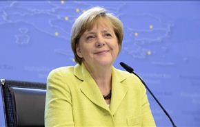 میرکل: برلین تسعى لایجاد حل دبلوماسي للنووي الایراني