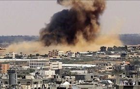 شاهد.. لحظة قصف الطائرات الاسرائيلية لمنزل في غزة