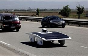 إيران الأولى آسيويا في سباق المركبات الشمسية العالمي