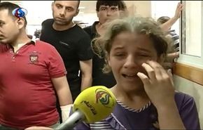فيديو خاص: بكاء طفلة فلسطينية فقدت اخوتها في القصف