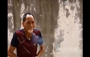 بالفيديو: تنين بشري يظهر في الصين!