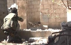 مقتل عشرات المسلحين بالرقة والجيش يواصل تطهير ريف دمشق