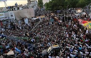 المعارضة الباكستانية تهدد باقتحام المباني الحكومية اذا لم يستقل شريف