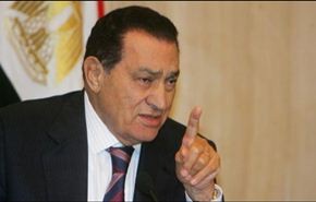 طيار مبارك الأسبق: مبارك كان يجبرنا على الإفطار برمضان