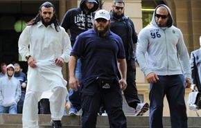 فيديو وصور/ ملاكمان استراليان يتحولان الى ارهابيين في داعش!