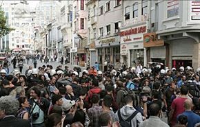 تظاهرات في تركيا تتهم الحزب الحاكم بالتعاون مع 