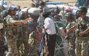 عبور 130 هزار آواره کرد سوریه از مرز ترکیه