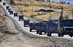 تركيا تحشد قواتها على الحدود مع سوريا وتقديم مشروع قرار للتدخل
