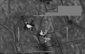 سوريا.. فيديو لهجوم مقاتلات أميركية ضد أهداف لـ