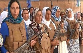 نساء “كوباني” العجائز يحملن السلاح لمواجهة 