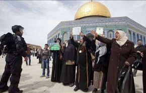 الاحتلال يعتقل 7 نساء فلسطينيات في الاقصى والتهمة 
