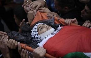 بالفيديو: الفلسطينيون يشيعون جثمان طفل اغتالته قوات الاحتلال