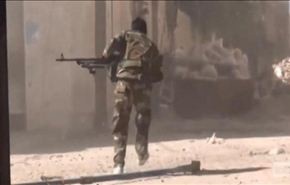 الجيش السوري يستعيد بلدة حوش الفارة ويحاصر ميدعا