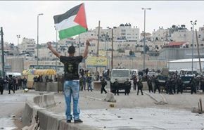 بالفيديو؛ جرحى بمواجهات بين الفلسطينيين والاحتلال خلال النفير نحو القدس