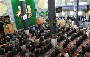 مساهمات الزائرين:مراسم العزاء في ذكرى استشهاد الامام الحسین(علیه السلام)  حی گل محمدی بمدینة اصفهان
