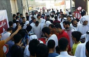 بالفيديو،الاقبال الكثيف على الاستفتاء يؤكد رفض الشعب البحريني للانتخابات
