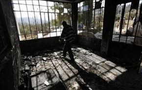 مستوطنون يضرمون النار في منزل فلسطيني بعد فشلهم في اقتحامه