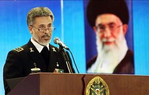 سياري: العالم کله یعترف باقتدار القوة البحرية الايرانية