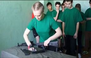 مقطع من أغرب ما يتعلمه الطلاب بالمدارس الروسية