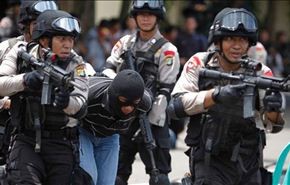 إندونيسيا: اعتقال 6 يشتبه بأنهم اعتزموا الانضمام لـ 
