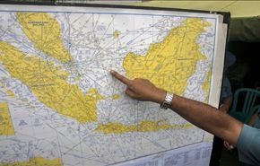 السلطات ترجح وجود الطائرة الماليزية المفقودة في قعر البحر