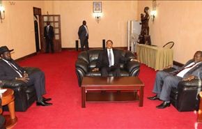 الفصائل المتناحرة بجنوب السودان توقع اتفاقا للسلام في تنزانيا