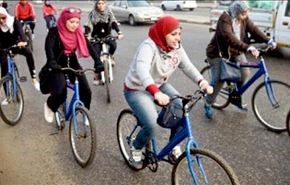 فرار دختران مصری از آزار جنسی با دوچرخه !