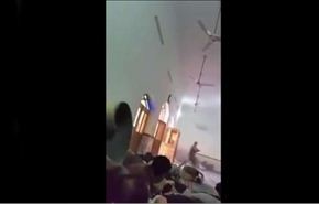 بالفيديو/ طالبان شقيقة داعش تقتل المسلمين أثناء الصلاة بالمسجد