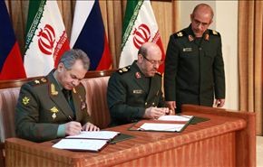 إيران تؤکد متابعة التعاون الدفاعي والعسکري مع روسیا
