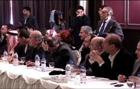 فيديو: من شارك في ملتقى الحوار والمصالحة في دمشق؟