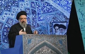 خطيب جمعة طهران يؤكد دعم ايران لسيادة ووحدة العراق