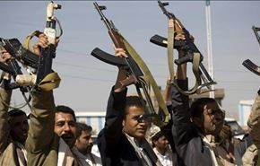پیشروی ارتش و انقلابیون در عدن با وجود حملات هوایی