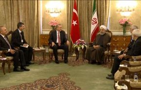 اردوغان في طهران لبحث العلاقات الثنائية واوضاع المنطقة