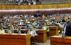 توصیه پارلمان پاکستان به دولت درباره جنگ یمن