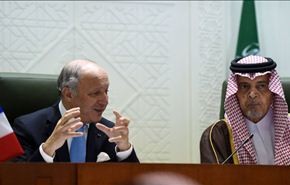 فابيوس في الرياض لدعم العدوان على اليمن، وصفقات جديدة