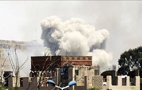 السعودية تقصف اليمنيين بقنابل غازية سامة تحدث اختناقات