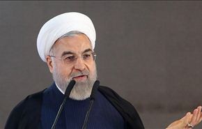 الرئيس روحاني: سبيل التنمية والتطوير يمر عبر الكتاب+صور